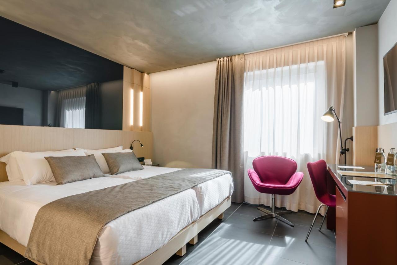 Hotel Metropolis อันดอร์รา ลา เวลลา ภายนอก รูปภาพ